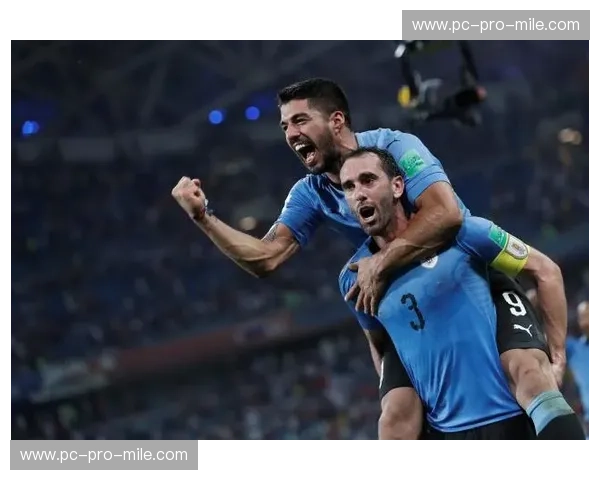 铁血与奇迹的史诗交响:当蓝狐之梦撞上西蒙尼的“移动长城”